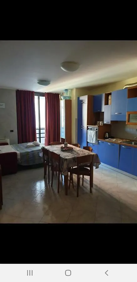 Caravaggio Apartments Bergamo Pensjonat